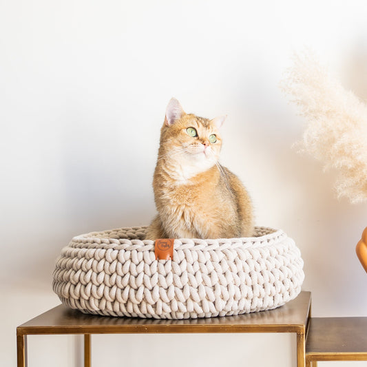 Sunny Baskets handgemaakte kattenmand in de kleur beige